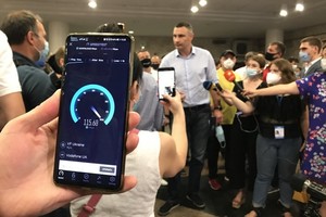 Интернет в киевском метро: 4G заработал еще на восьми станциях подземки 
