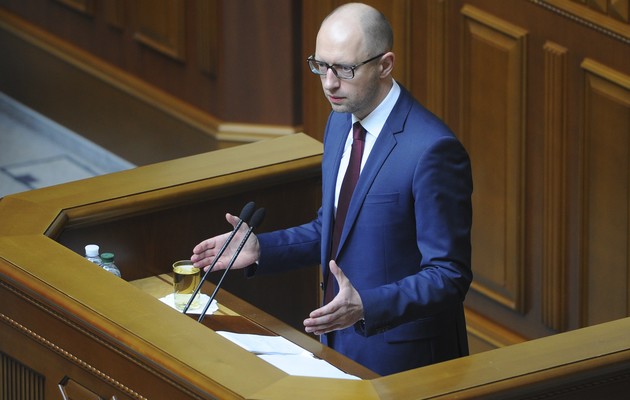 Яценюк не собирается занимать должность главы Нацбанка - пресс-секретарь