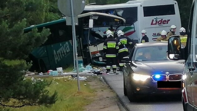 При столкновении автобусов в Польше пострадали две украинки