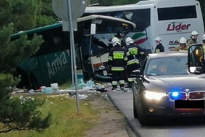 При столкновении автобусов в Польше пострадали две украинки