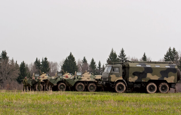 Россия направила в Донбасс 20 грузовиков с боеприпасами