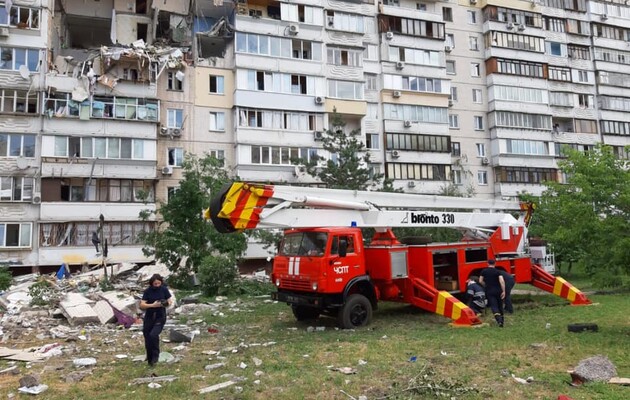 Кличко даст 20 млн гривень на ремонт квартир жильцов, пострадавших от взрыва на Позняках
