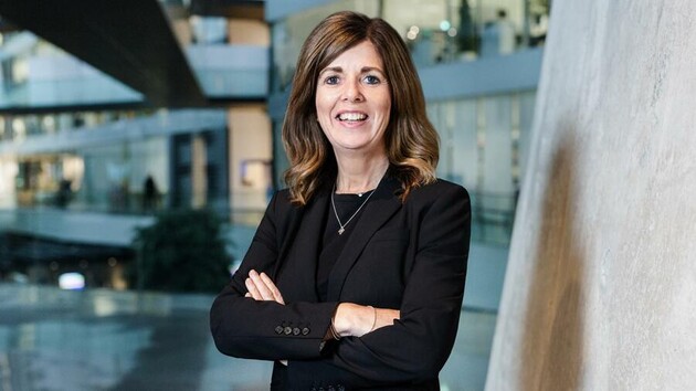  Колишня керівниця HR-служби Карен Паркін Adidas AG