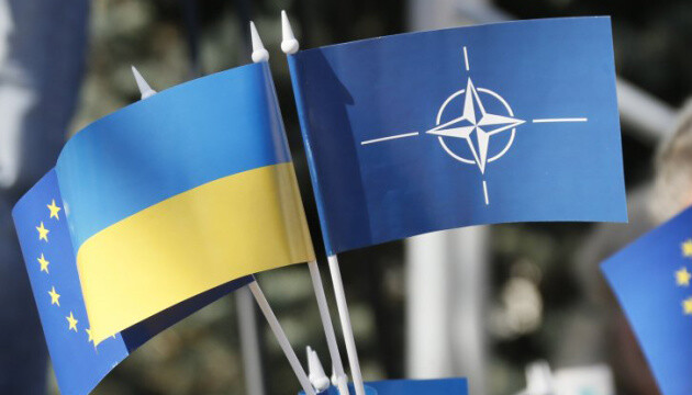 Україна і НАТО домовилися посилити присутність сил в Чорноморському регіоні 