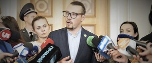 Говорить о партийной идеологии на уровне сельских громад с населением в 10 тысяч — фарс — глава профильного подкомитета Безгин