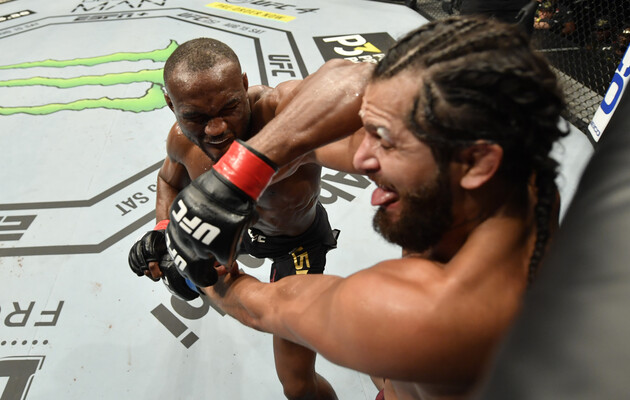 Усман победил Масвидаля