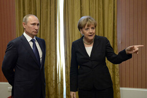 Кремль повідомив про невдоволення Меркель Україною в бесіді з Путіним. Офіс канцлера про це не писав