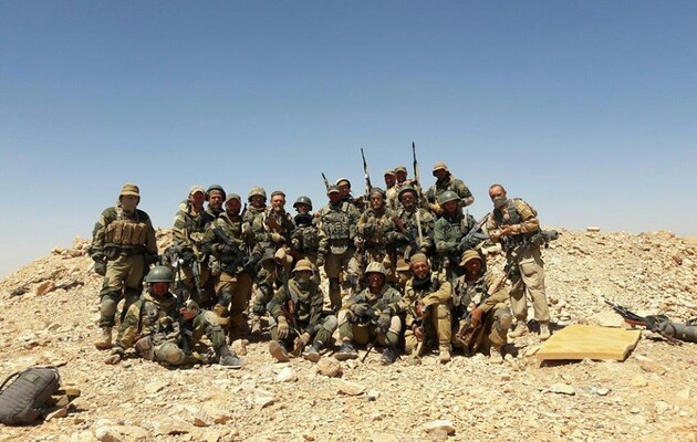 Наемники ЧВК "Вагнера" привезли противопехотные мины в Ливию