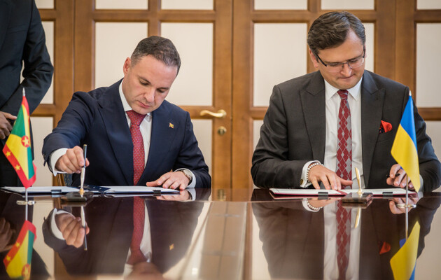 Украина и Гренада подписали безвиз