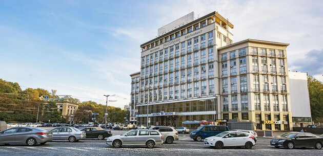 Приватизація готелю Дніпро: Фонд держмайна зацікавився походженням грошей