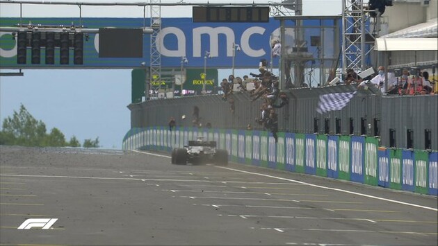 Хэмилтон является шестикратным чемпионом мира