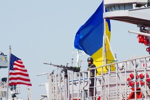 В Черном море стартовали юбилейные украинско-американские учения Sea Breeze-2020