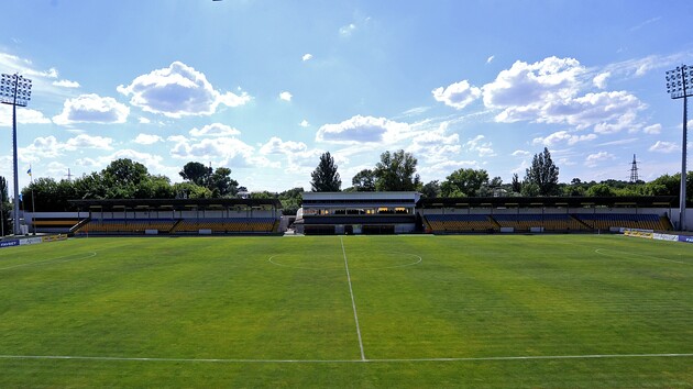 Матчи без зрителей в Украине проводились из-за коронавируса