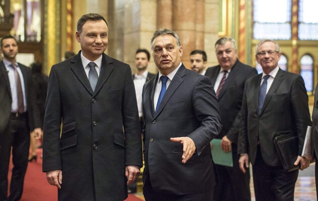 Польща та Угорщина стануть найбільшими бенефіціарами фонду відновлення економіки ЄС – Reuters