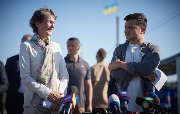 Зеленський звозив на Донбас президента Швейцарії