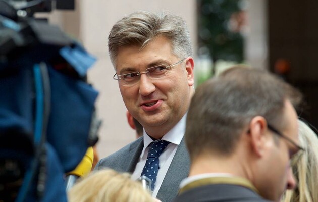Помірний консерватор Пленкович знову очолив уряд Хорватії
