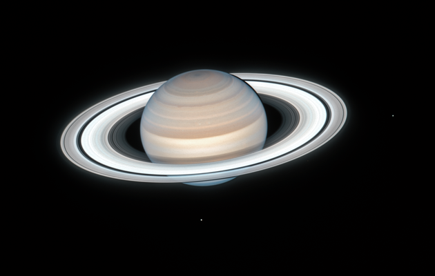 «Хаббл» зробив знімок літнього Сатурна