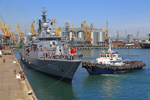 До Одеси зайшли п'ять кораблів НАТО