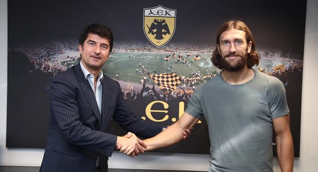 Чигринський буде виступати за АЕК ще один рік