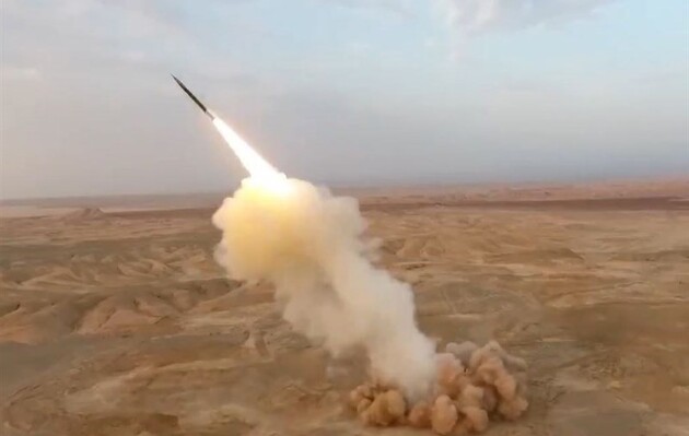 Иран испытал баллистические ракеты. США объявили тревогу на двух военных базах
