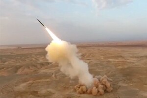 Іран випробував балістичні ракети. США оголосили тривогу на двох військових базах