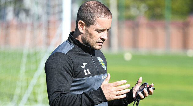 Роман Санжар покинул клуб, который уже исключен из УПЛ