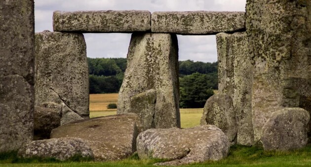Вчені розкрили таємницю походження каменів Стоунхенджа