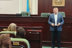 Голова Київоблради Микола Стариченко склав повноваження