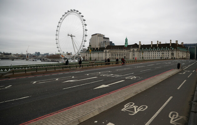 "Мы принимаем эти меры с тяжелым сердцем, но, к сожалению, это необходимо"