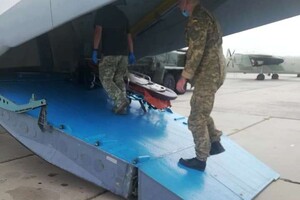 На лечение в Киев санавиацией эвакуировали трех раненых и больных военных 