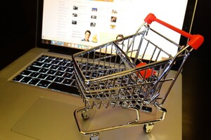 Чверть компаній з числа найбільш популярних e-commerce порушують права споживачів – моніторинг