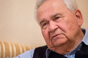 «Курировать переговоры»: Ермак предложил первому премьеру Украины войти в ТКГ