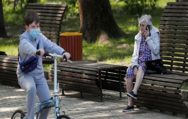 У Києві за добу понад 100 хворих на COVID-19, госпіталізовано тринадцять чоловік