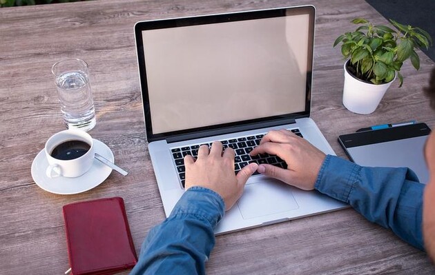 Фахівці вивчали робочі дні 3,1 млн співробітників 21 тис. компаній