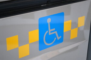В Киеве планируют запустить такси для детей с инвалидностью