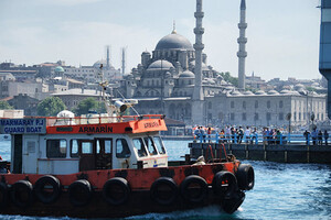В Турции растет не только количество туристов, но и число больных коронавирусом