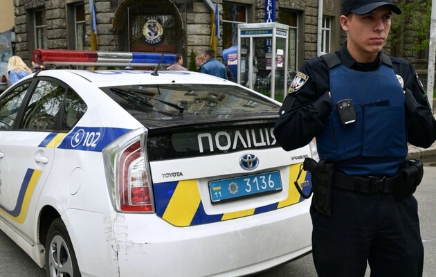 В киевской области водитель открыл стрельбу на перекрестке, есть пострадавшие