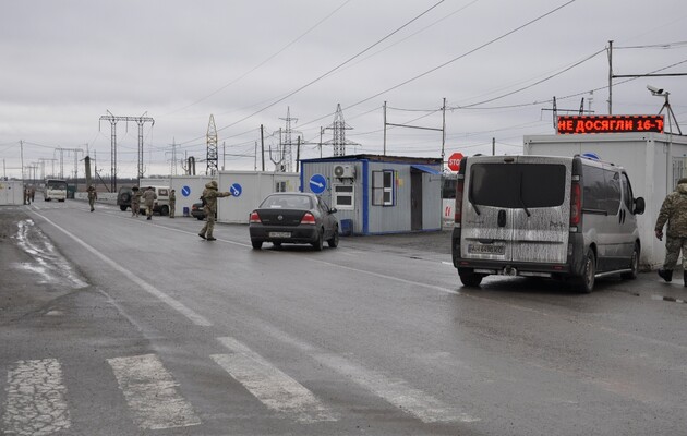 До конца лета Кабмин закроет КПВВ на границе с Крымом - Немчинов