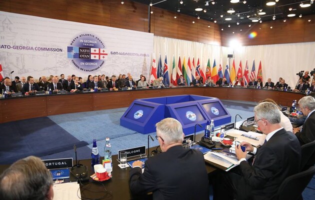 Грузія заявила про готовність вступу в НАТО 