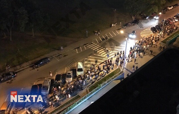 Протестующие собираются в разных частях Минска