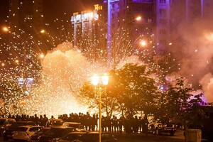 Гранати, водомети, гумові кулі: відомо про понад 50 постраждалих в протестах в Білорусі