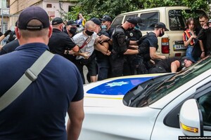Протести під посольством Білорусі в Києві: Поліція затримала колишнього в'язня Кремля Кольченка і ще кілька людей
