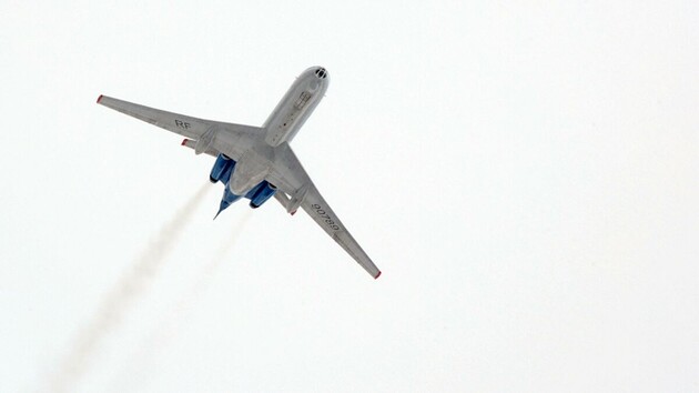 В Минск из Москвы вылетели военные спецборты Ту-134 высшего руководства Минобороны РФ