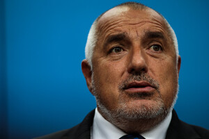 Премьер-министр Болгарии заявил об изменении Конституции на фоне протестов в стране