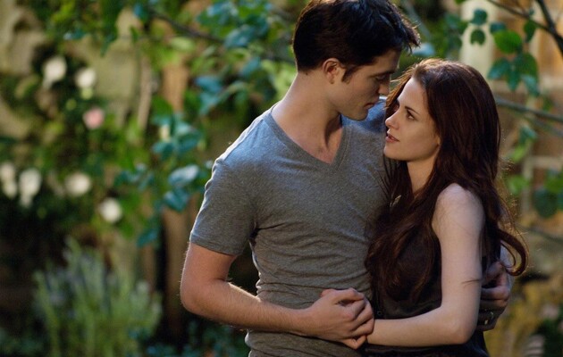 В серии "Сумерки" появится еще две книги