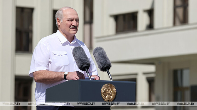 Лукашенко заявил, что новые выборы в Беларуси пройдут после принятия новой Конституции