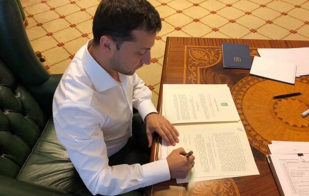 Президент оновив склад РНБО у зв'язку з кадровими перестановками в Кабміні, Нацбанку і Службі зовнішньої розвідки