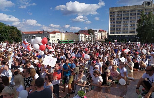 Для білорусів, які втратили роботу на фоні протестів, зібрали понад $ 710 тис. - ЗМІ 