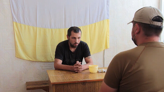 Боевик продуктивно пообщался с украинской контрразведкой