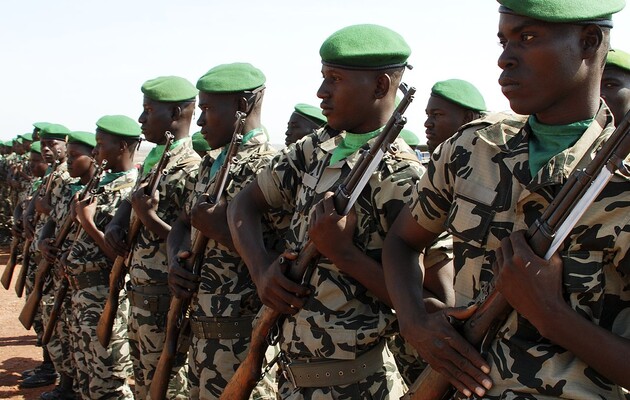 Малийских военных призвали освободить арестованного ими президента